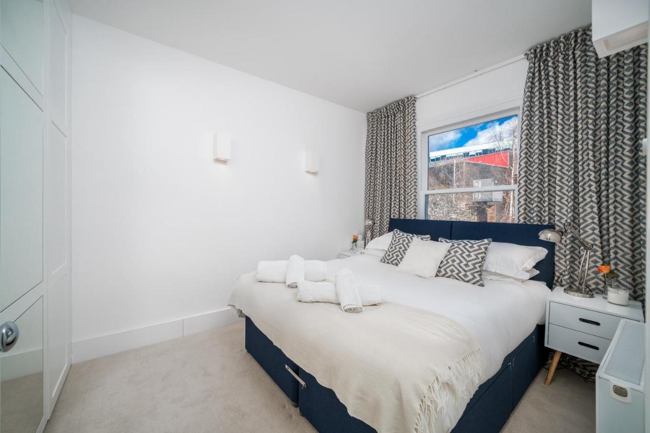 Captivating Apartment In Shepherds Bush Londra Esterno foto
